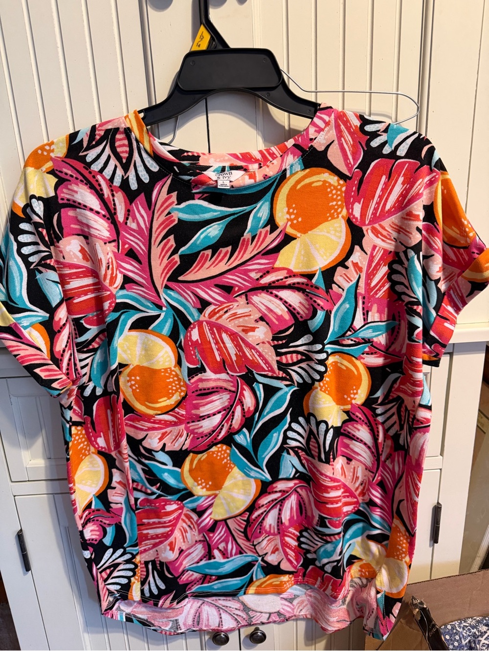 crown & ivy Black Tropical Print Short Sleeve Tee with Pink, Orange, Teal